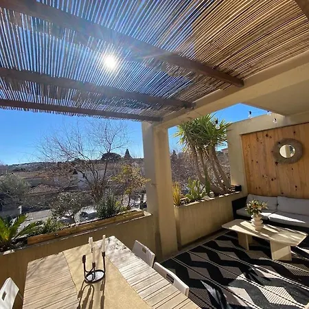 Cosy Lumineux Avec Grande Terrasse *